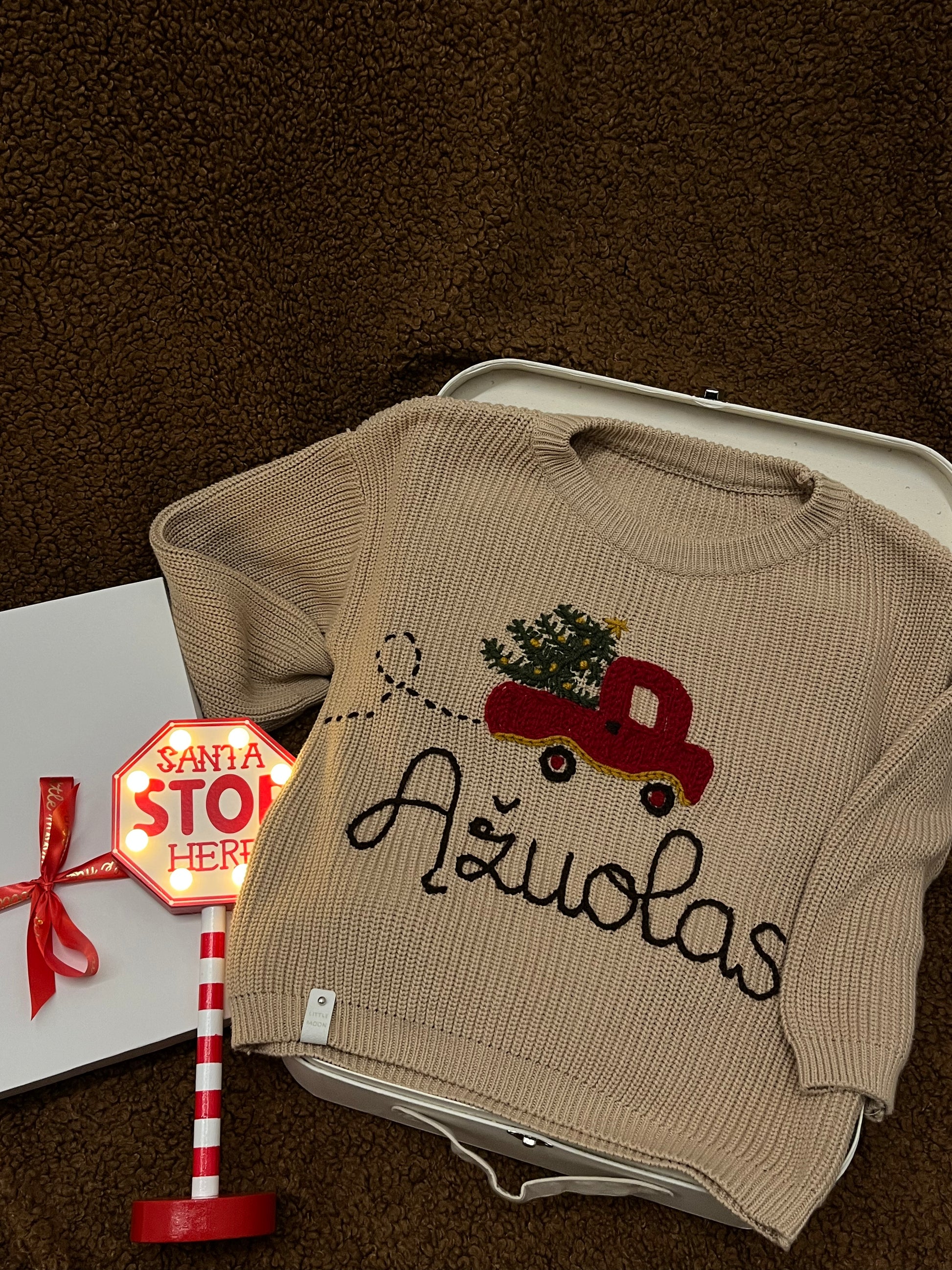 Personalizuotas vaikiškas megztukas su vardu