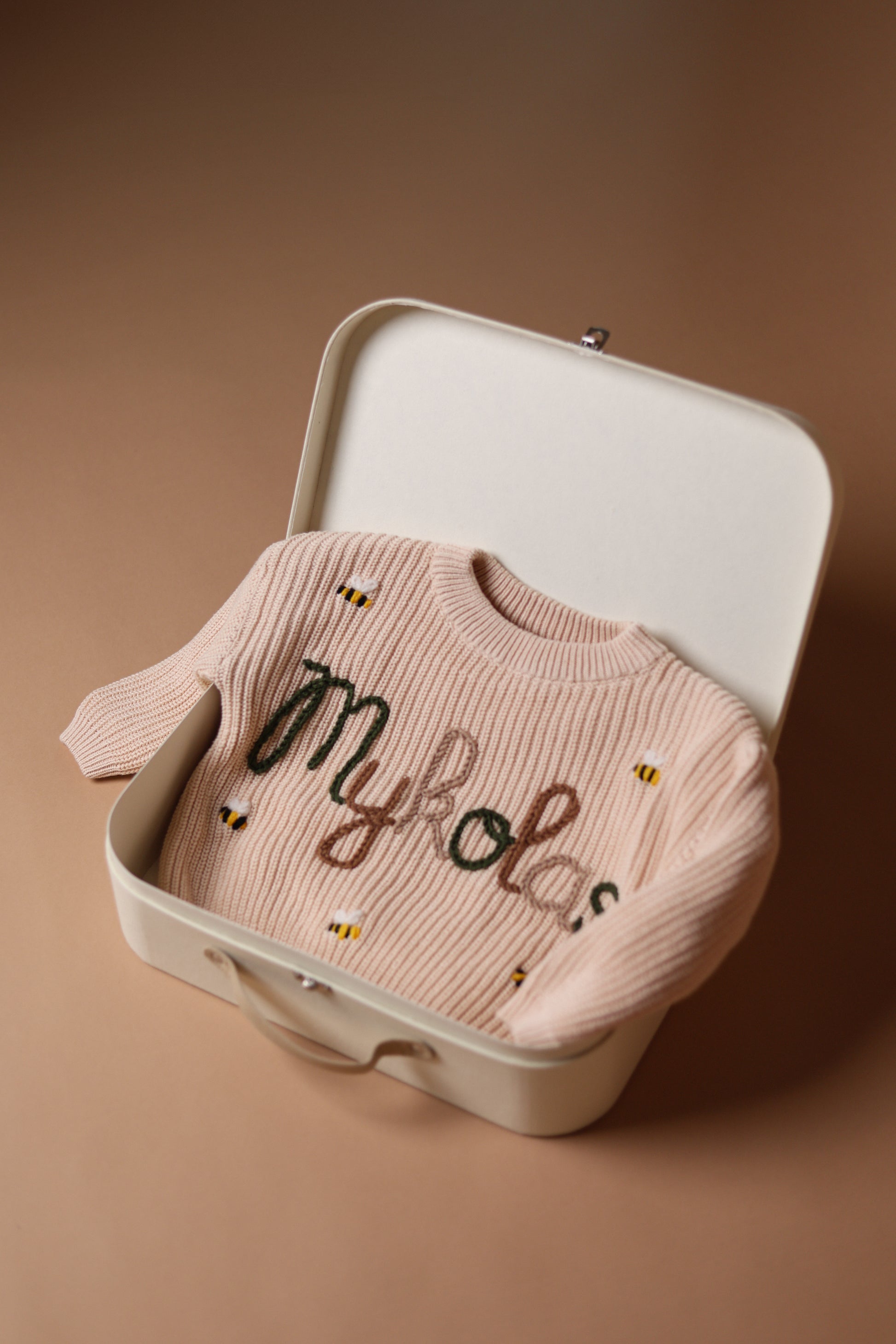 Personalizuotas vaikiškas megztukas su vardu