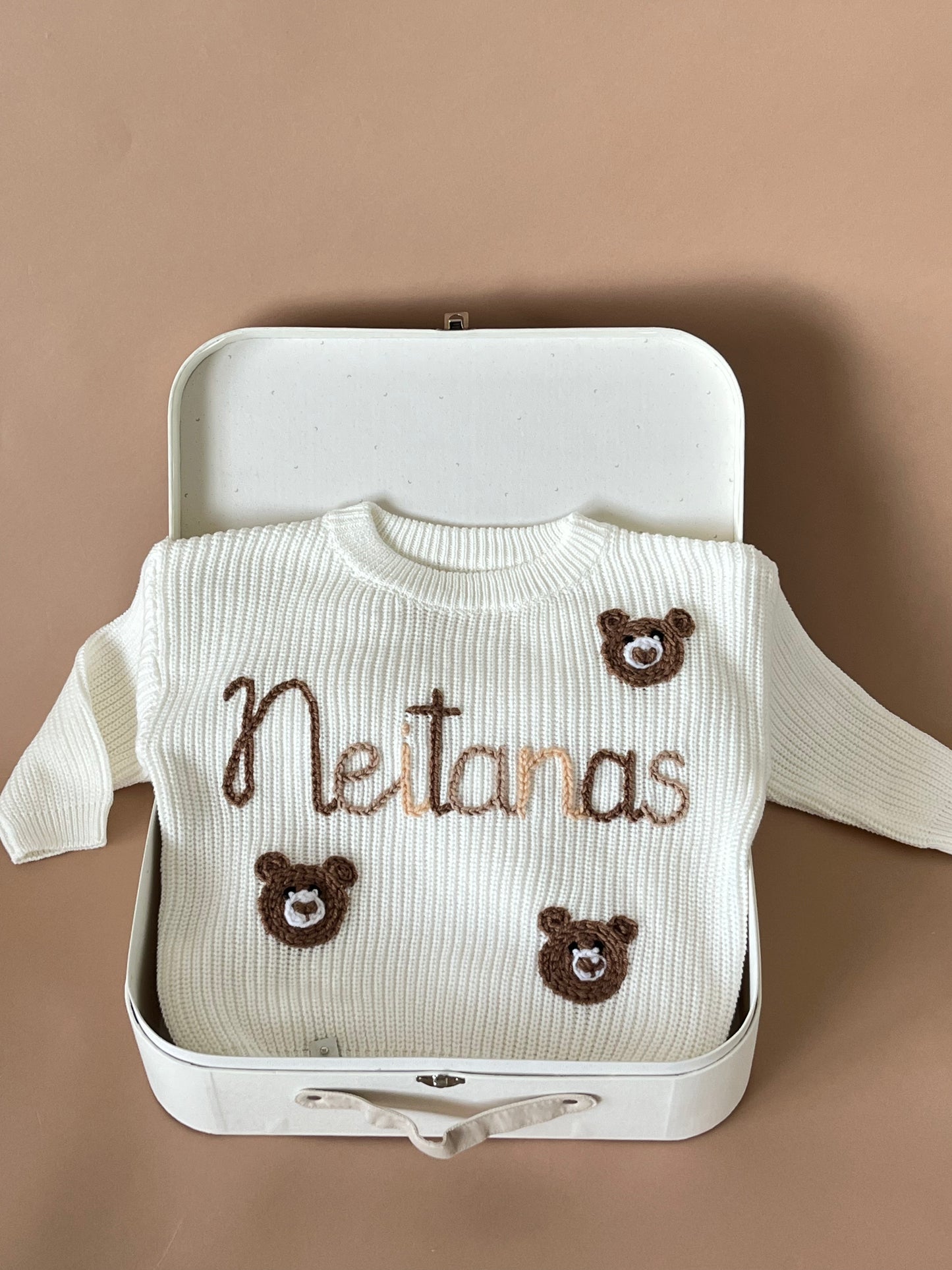 Personalizuotas vaikiškas megztukas su vardu